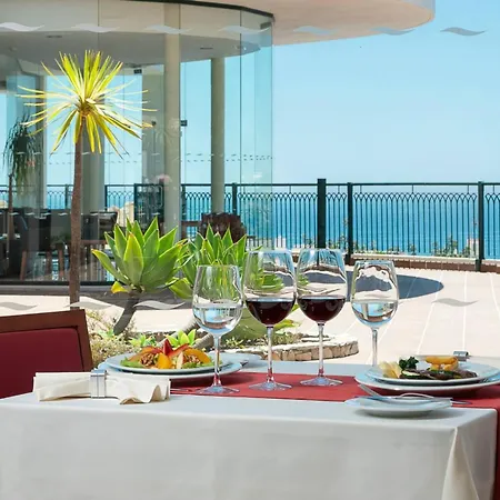 Luxury 2 Bedroom 3*